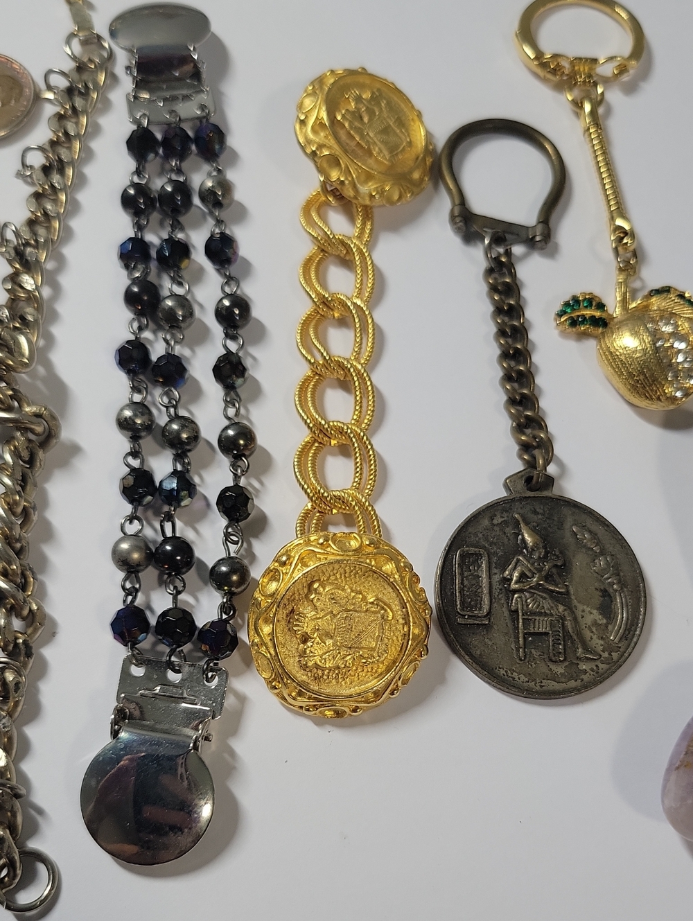 Gold-Tone Coin Link Charm Bracelet - Elegant Women's Jewelry Lot - Picture 4 of 6